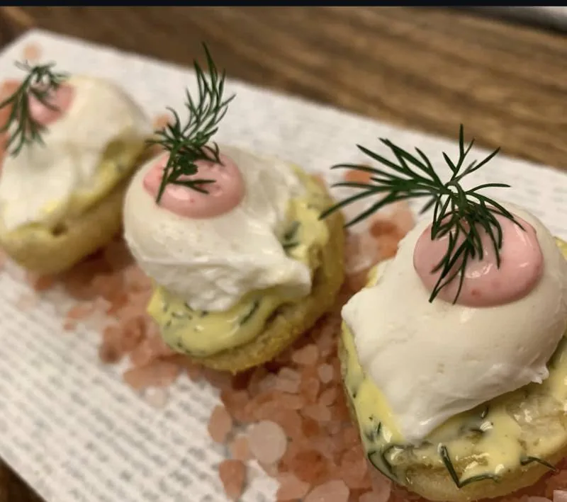 Mini English Muffin, Poached Egg & Dill